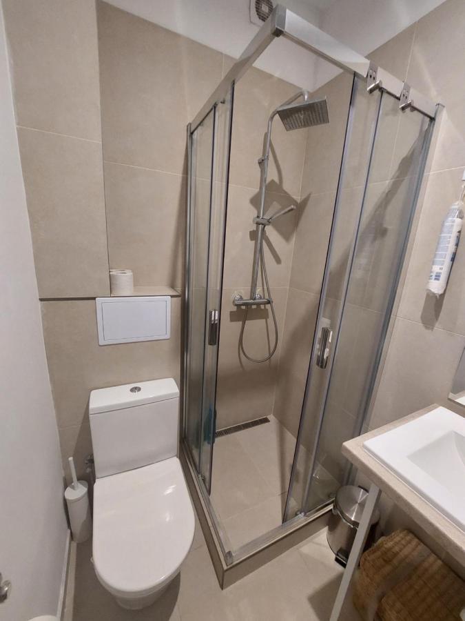 Utulny Apartman S Balkonom Apartment Братислава Екстериор снимка